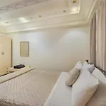 Mikaela's Pool House Villa *