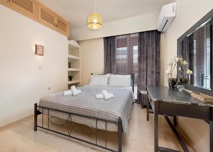 Villa Mikaela's Pool House