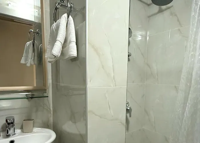 Mikaela's Pool House * Afantou