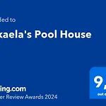 Mikaela's Pool House Vilă